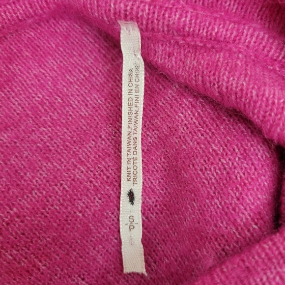 Free People Praline Cozy Henley Sweater Size S Pink Rose Hoodie Wool Alpaca NWOT - Picture 9 of 11